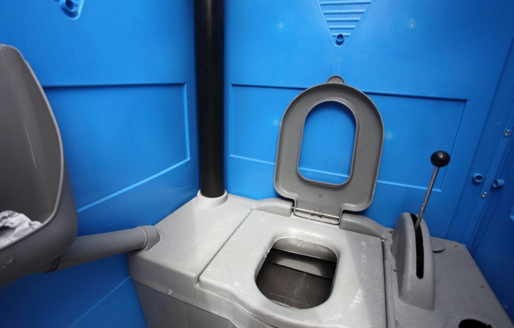 Innenraum einer mobilen toilette